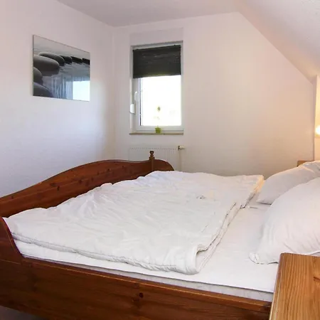 Doppelhaushaelfte In Zingst